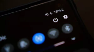 Khảo sát về nỗi lo lắng khi pin điện thoại