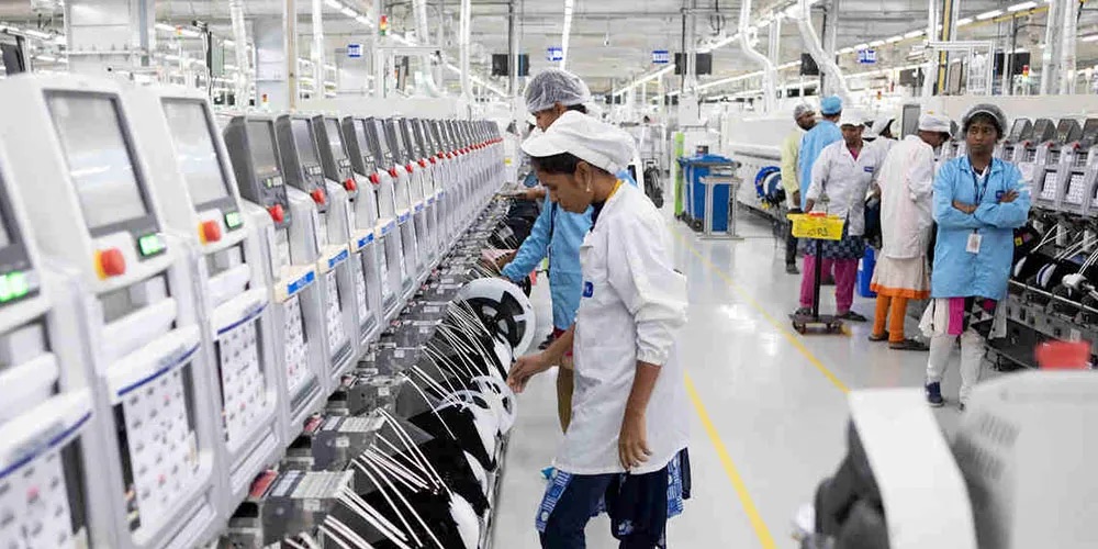 Chi phí gia tăng khi sản xuất iPhone tại Mỹ